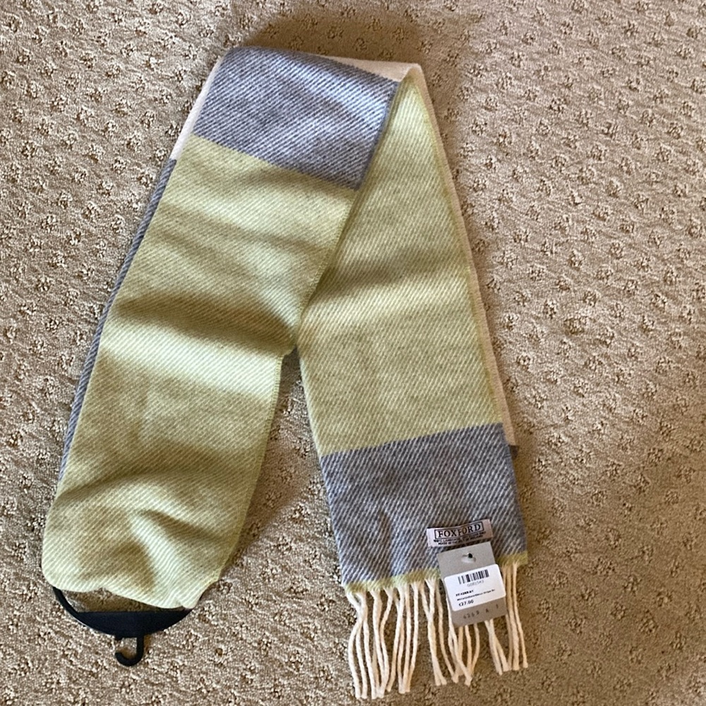 Foxford scarf